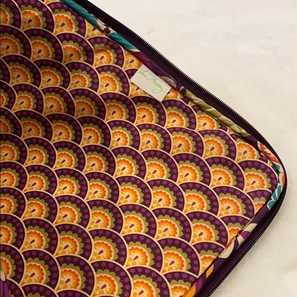 Vera Bradley laptop case (sleeve)! - Picture 6 of 10